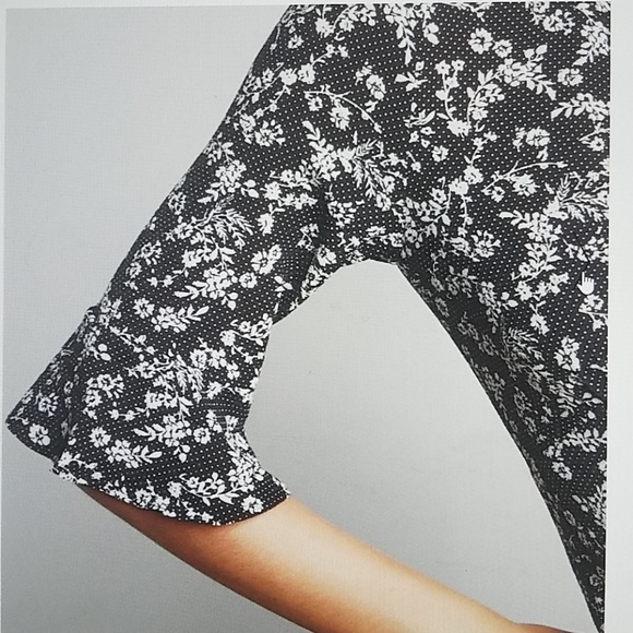 Floral mini dress - Picture 3 of 7